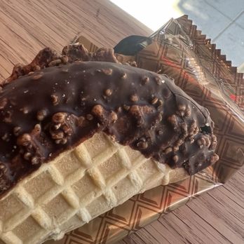 Salt & Straw - Even if you don't make it to Taco Tuesday you can always can make it with Taco late  ( Tacolate) - Ice Cream & Frozen Yogurt Near Me - San Francisco, California