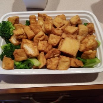 Aurora Chinese Restaurant - Honey tofu (sauce is on the side) - Thai Near Me - Rochester, New York