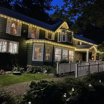 Fox Creek Inn - Hotels Near Me - Chittenden, Vermont Fox Creek Inn - Hotels Near Me - Chittenden, Vermont