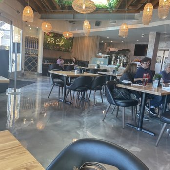 BB Cafe & Catering - Dining area - Cafes Near Me - Burbank, California