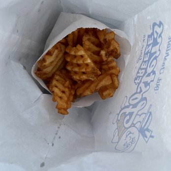 Fosters Freeze - Waffle Fries ! - Ice Cream & Frozen Yogurt Near Me - Los Angeles, California