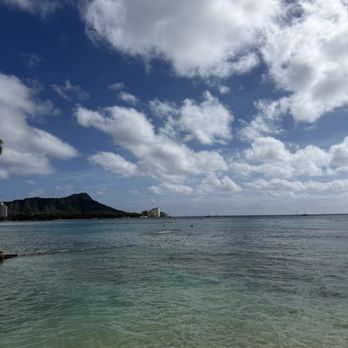 Sheraton Waikiki Beach Resort - Hotels Near Me - Honolulu, Hawaii