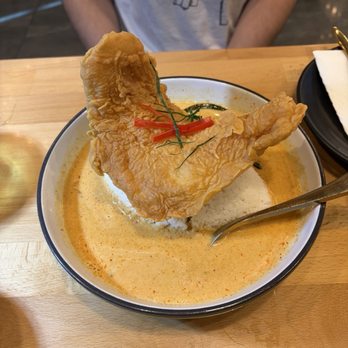 Manaao - Chu Chee Curry with Catfish - Thai Near Me - Tustin, California