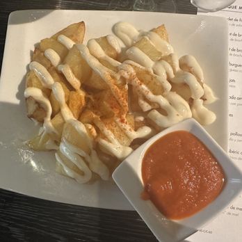 Vinitus - Bravas potatoes - Tapas Bars Near Me - Barcelona, B