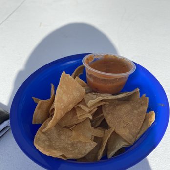 Tacos Buenrostro - Free chips and salsa - Food Trucks Near Me - San Jose, California Tacos Buenrostro - Free chips and salsa - Food Trucks Near Me - San Jose, California