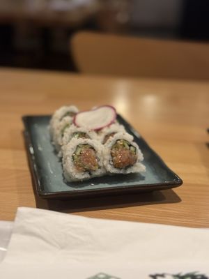 Kiiro Sushi Izakaya by null