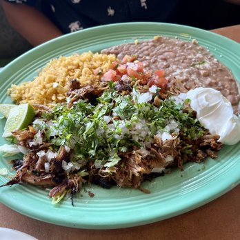 Chile Relleno - Carnitas platter. The meat was perfectly seasoned. - Mexican Near Me - Kaneohe, Hawaii Chile Relleno - Carnitas platter. The meat was perfectly seasoned. - Mexican Near Me - Kaneohe, Hawaii