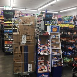 Dollar General - Clutter