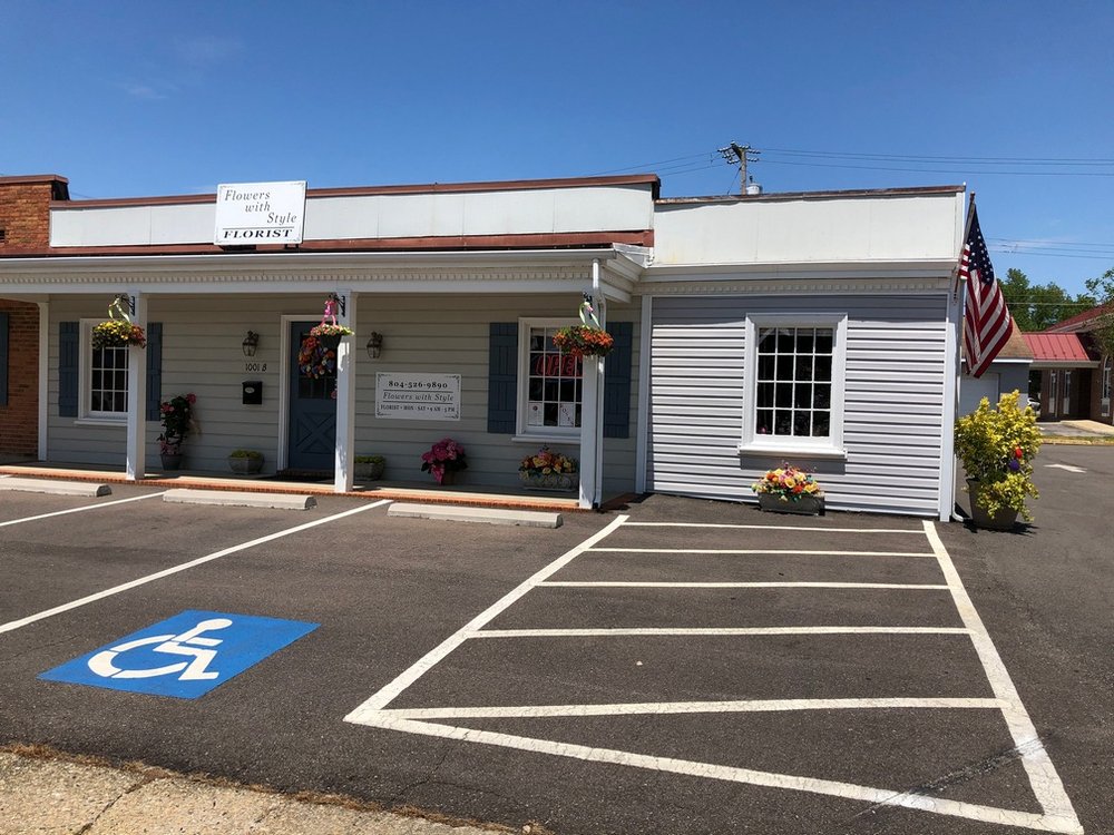 FLOWERS WITH STYLE Updated October 2024 1001 Boulevard, Colonial
