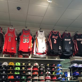 Locker Room By Lids - Sporting Goods Near Me - Orange Park, Florida Locker Room By Lids - Sporting Goods Near Me - Orange Park, Florida