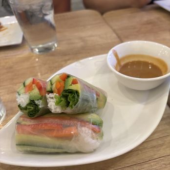 Chay Restaurant - Summer spring roll - Vegetarian Near Me - Falls Church, Virginia
