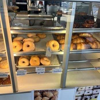 Vasy's Donut Shop - donut - Donuts Near Me - Fremont, California