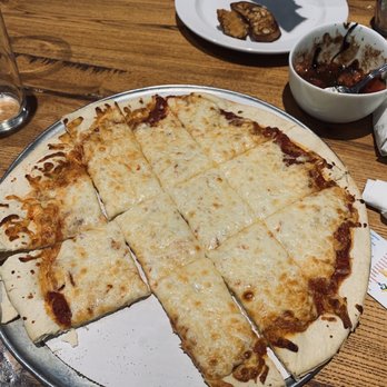 Giordano's - Pizza Near Me - Oswego, Illinois