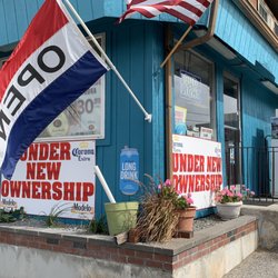 Route 32 Liquors