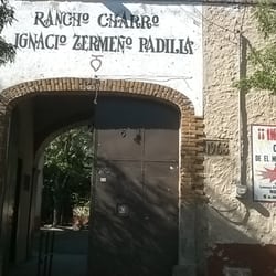 Lienzo Charro Zermeño - Entrada principal Lienzo Charro Zermeño