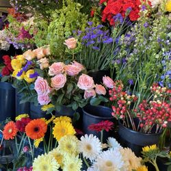 Hansen's Flower Shop