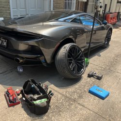 Next Gear Auto - Noise from rear hub on a McLaren