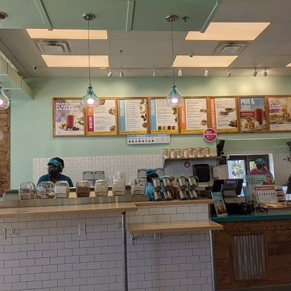 Tropical Smoothie Cafe - The bar - Juice Bars & Smoothies Near Me - Lady Lake, Florida Tropical Smoothie Cafe - The bar - Juice Bars & Smoothies Near Me - Lady Lake, Florida