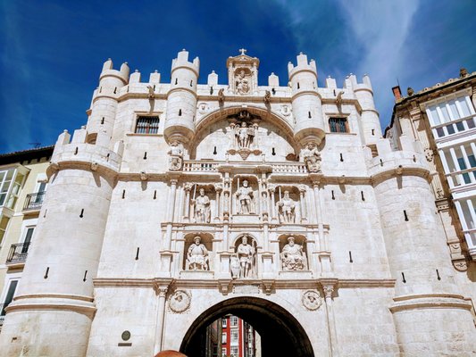 Arco de Santa María by null