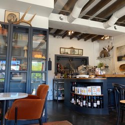 Buck & Board - Gorgeous interior coupled with deliciousness for vegetarians and others alike