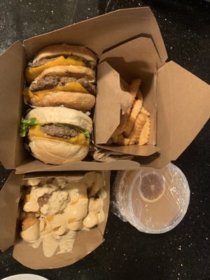 Malibu's Burgers - San Rafael by null