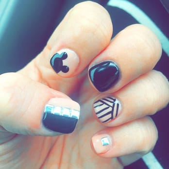 Haute Nails - Tina is great! This is a gel manicure with the exact design I asked her to do. It turned out amazing! - Nail Salons Near Me - Murrieta, California