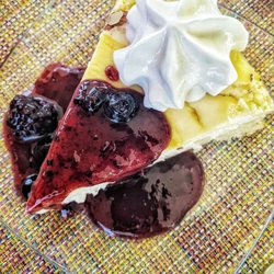Strudel - Cheesecake with berry compote (AMAZING)