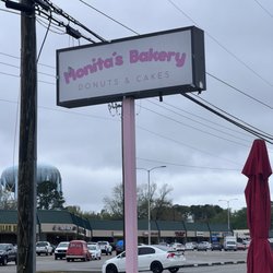 Monita's Bakery