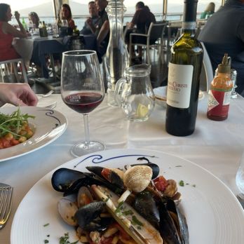 Bagni Delfino - Seafood Near Me - Sorrento, NA Bagni Delfino - Seafood Near Me - Sorrento, NA