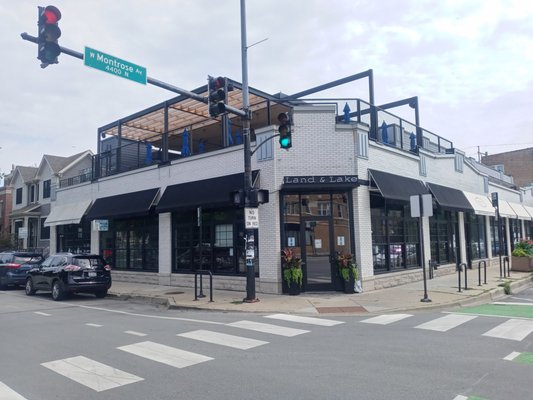 Land & Lake Ravenswood by null