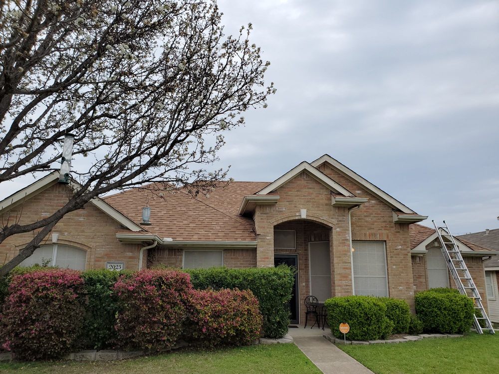 Slide of WMD Roofing