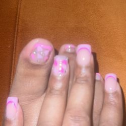 Hollywood Nail Spa