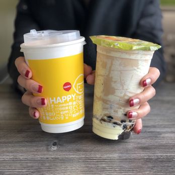 Jade’s Teacup Cafe - Hot Chocolate (left) and Puff Cream Milk Tea - Bubble Tea Near Me - Pleasanton, California