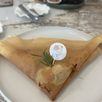 Naya Dessert Cafe - Thai savory crepe - Cafes Near Me - Davis, California