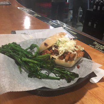 Pig Minds Brewing - Sandwich - Brewpubs Near Me - Machesney Park, Illinois Pig Minds Brewing - Sandwich - Brewpubs Near Me - Machesney Park, Illinois