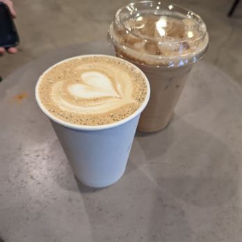 Etiquette Coffee - Vanilla Whole milk Latte, and Iced Lavender Oatmilk latte - Coffee & Tea Near Me - Los Angeles, California