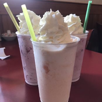 Cafe 22 West - Fresh fruit milkshakes! - Diners Near Me - Salem, Oregon