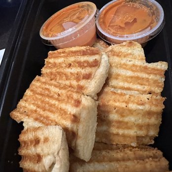 Dr Grubb's - Grilled cheese tomato soup sauce - American Near Me - Claremont, California Dr Grubb's - Grilled cheese tomato soup sauce - American Near Me - Claremont, California