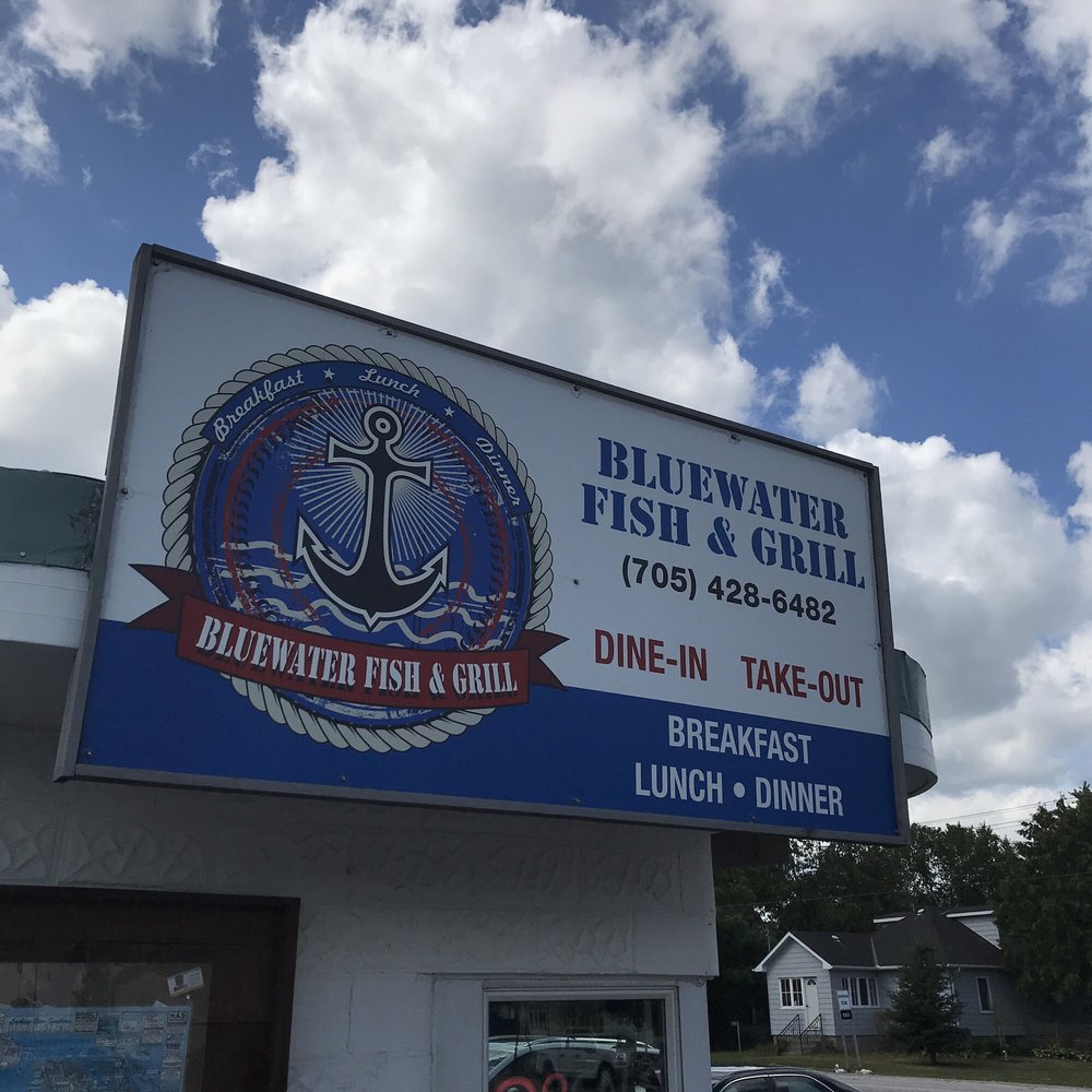 Bluewater Fish and Grill Logo