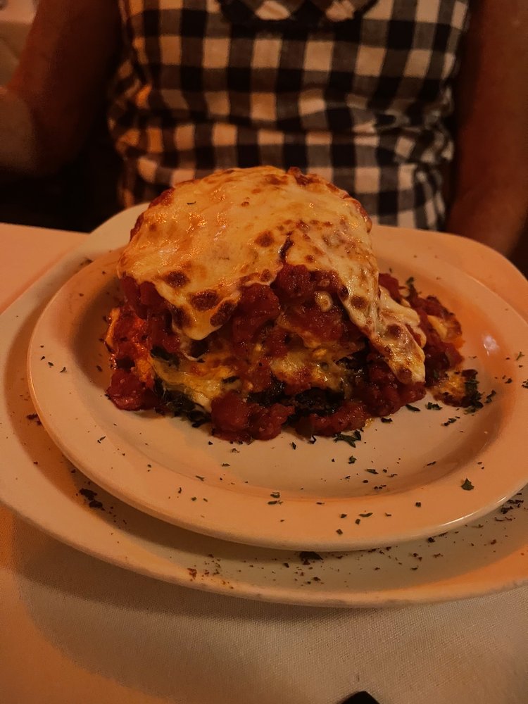 JAZZEPPI’S Updated October 2024 52 Photos & 86 Reviews 195 Porter