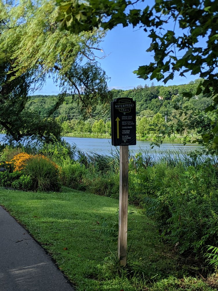 CAYUGA WATERFRONT TRAIL 17 Photos 904 E Shore Dr, Ithaca, New York