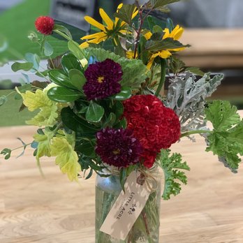 Little Acre Flowers - Floral Designers Near Me