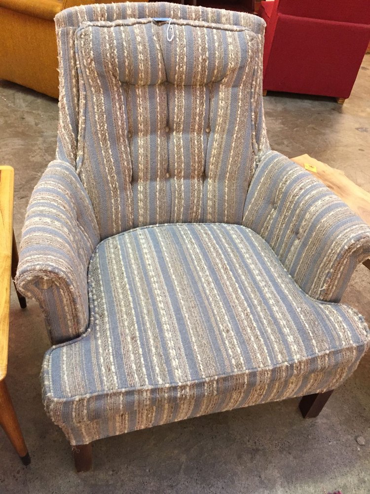 STARKY PHAN’S II UPHOLSTERY Updated October 2024 14 Photos & 27