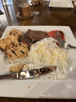 Sina's Restaurant by null