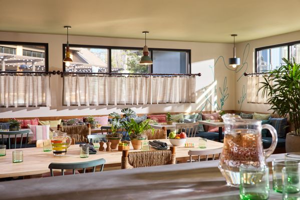 Treehouse Hotel Silicon Valley by null