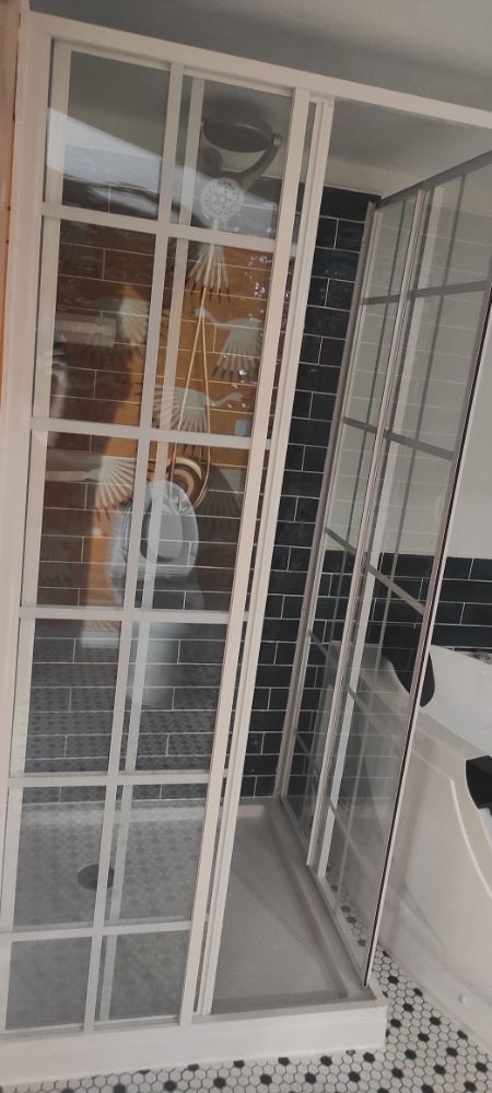 Slide of Ardila Remodeling