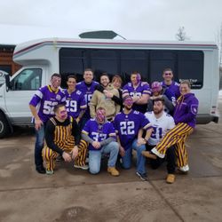 RoadTrip Limo - Tailgating Vikings Fans