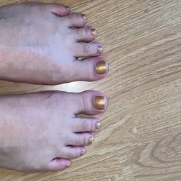 Basic pedi w/Shellac Basic pedi w/Shellac
