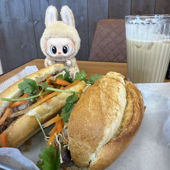 Z COFFEE & BANH MI - Updated August 2025 - 30 Photos - 180