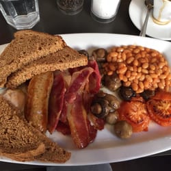 Patisserie Valerie - English breakfast